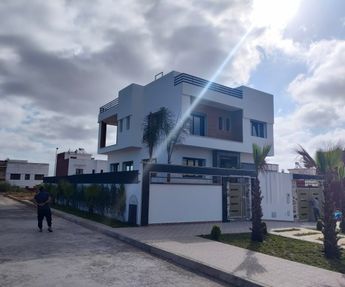 Villa Alliance, Kénitra, by ISOMAROC